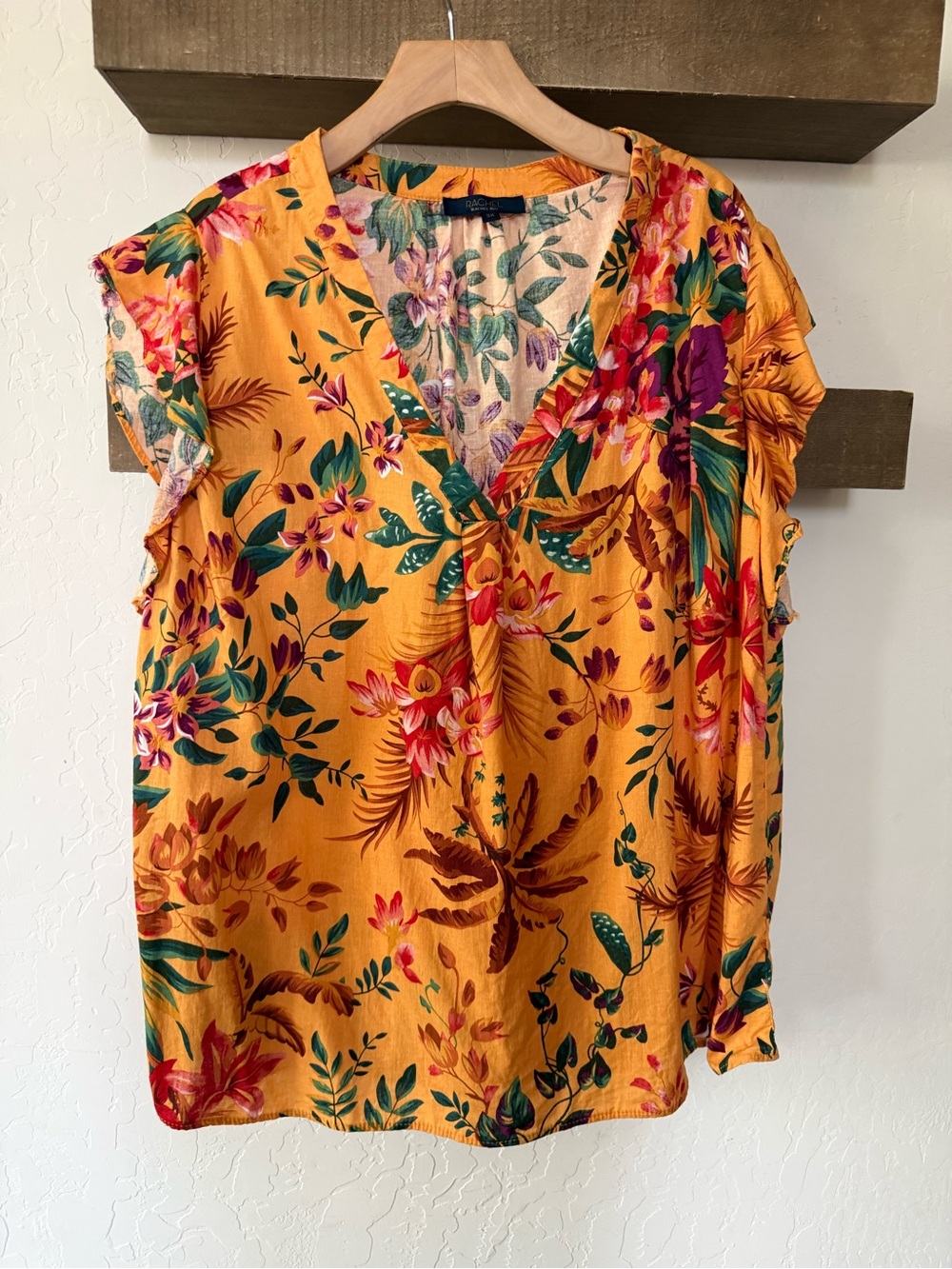 Rachel Roy|Women's Linen Mustard yellow Floral V-Neck Tropical Print top•••3X